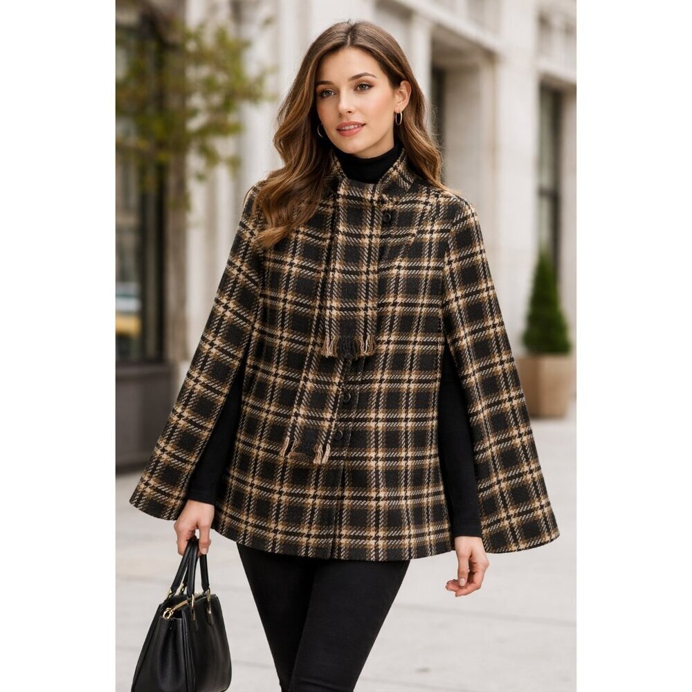 Vintage Raymond of London England Plaid Wool Cape w Neck Tie
